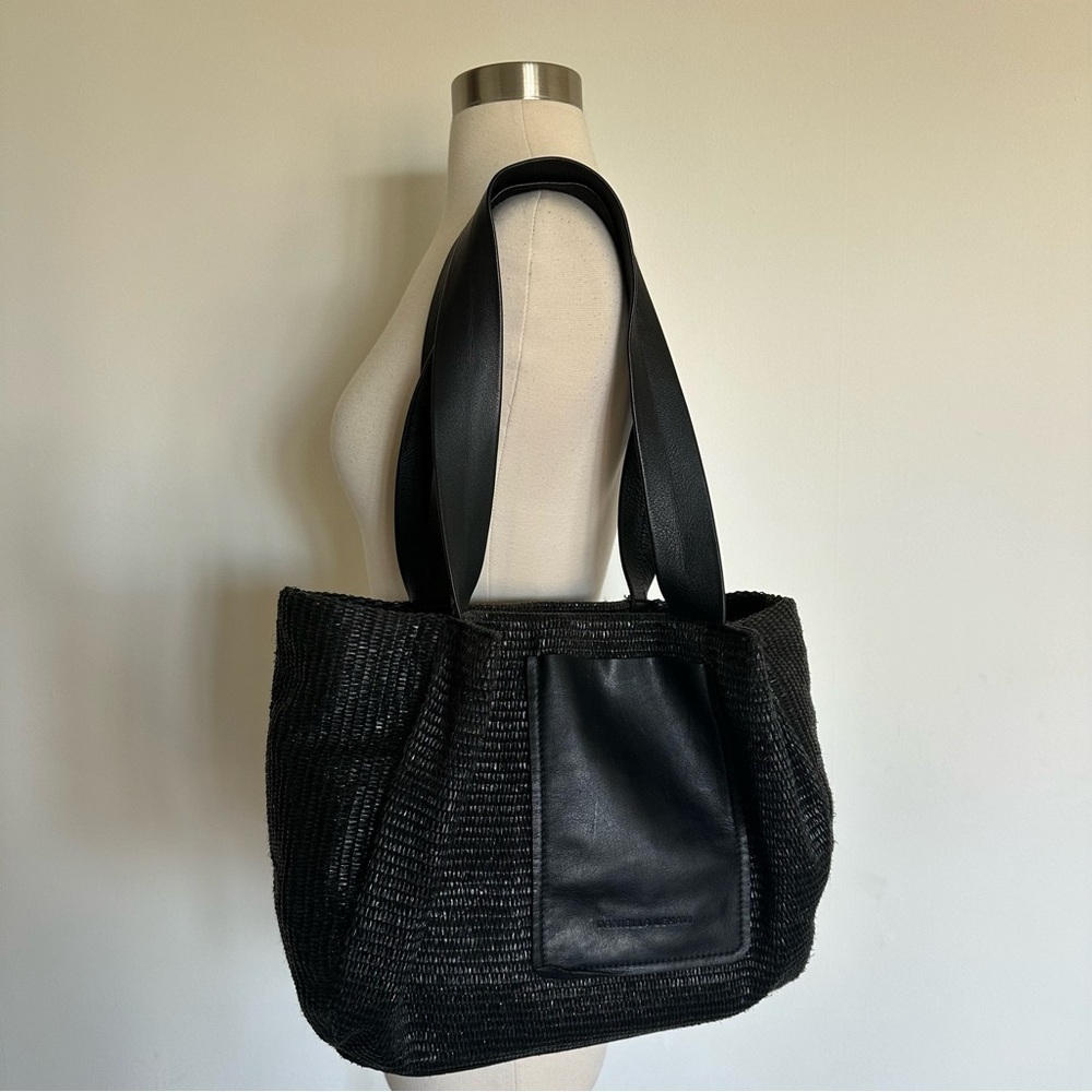 Daniella Levavi Black Raffia Shoulder Bag Leather Shoulder straps